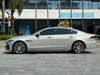 Заказать JAGUAR XFL