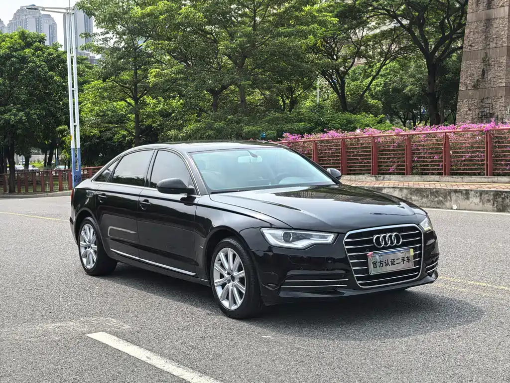 AUDI A6L 2015
