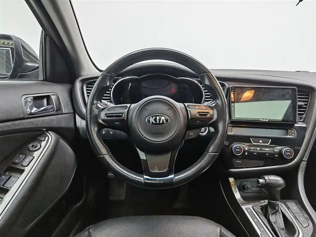 KIA K5 2014
