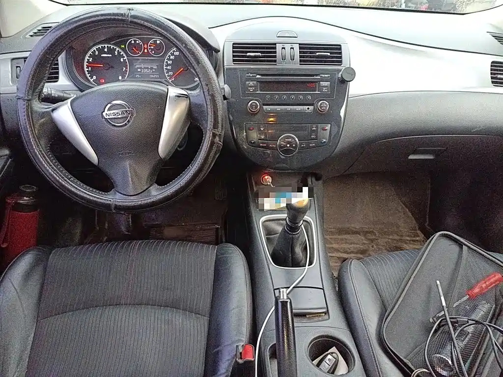NISSAN TIIDA TIIDA 2011