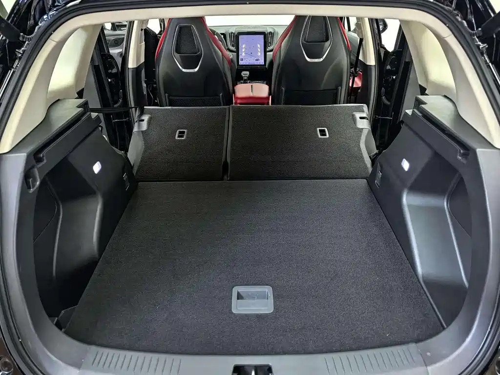 HONGQI HS3 2024