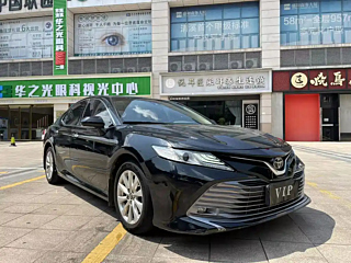 TOYOTA CAMRY 2019