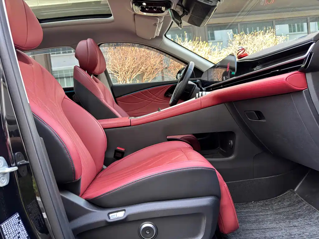 EXEED YAOGUANG C-DM 2025