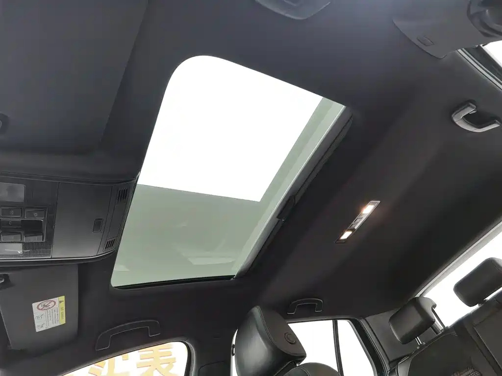 VOLKSWAGEN GOLF GTI 2019
