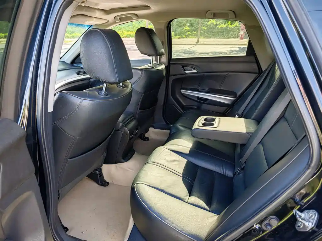 HONDA CROSSTOUR 2014