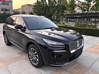 LINCOLN ADVENTURER  2020