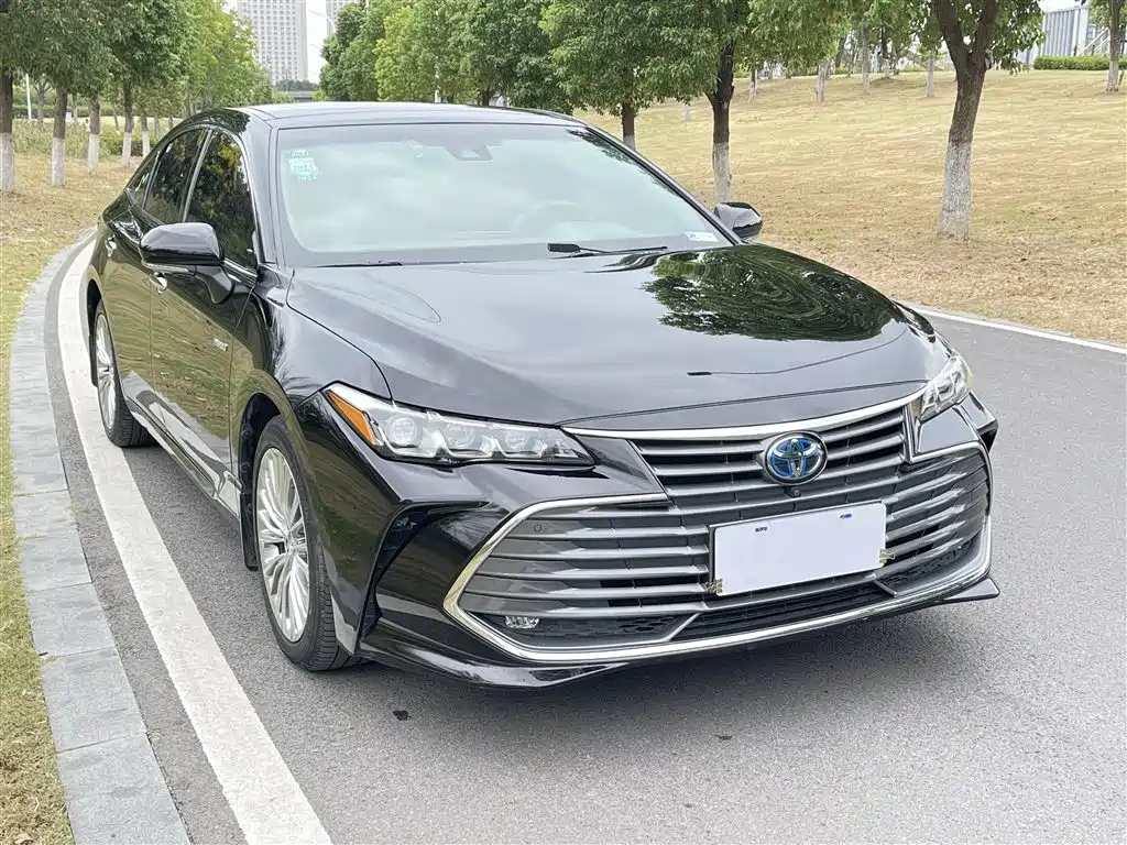 TOYOTA AVALON 2019