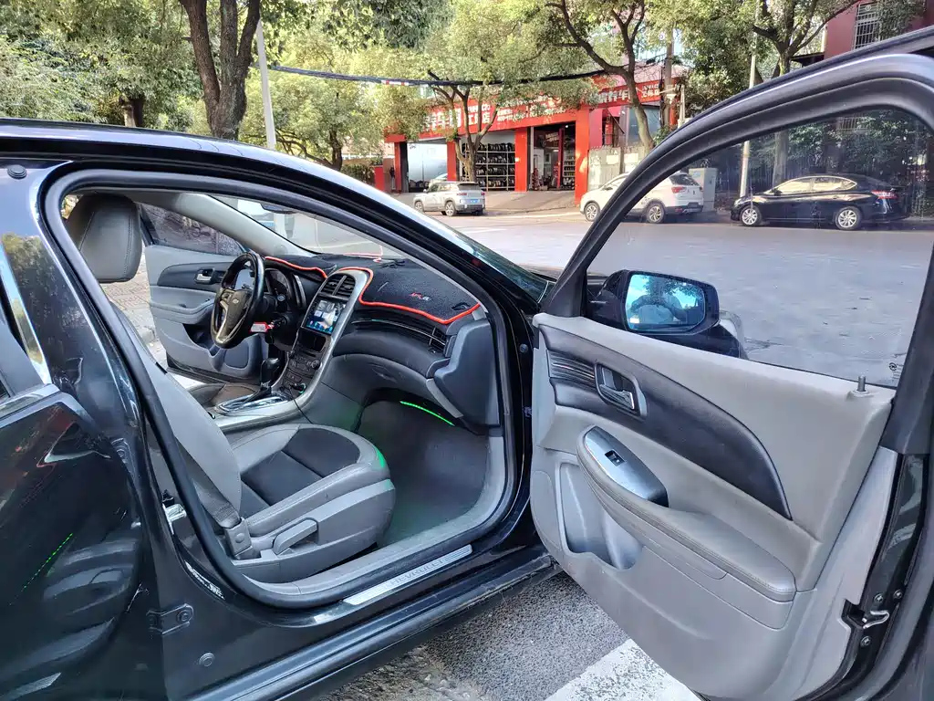 CHEVROLET MALIBU 2013