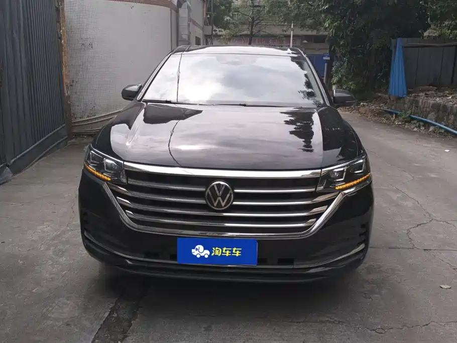 VOLKSWAGEN VILORAN 2022