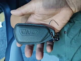 VOLKSWAGEN ID.4 CROZZ  2025 YEAR  EDITION 2025