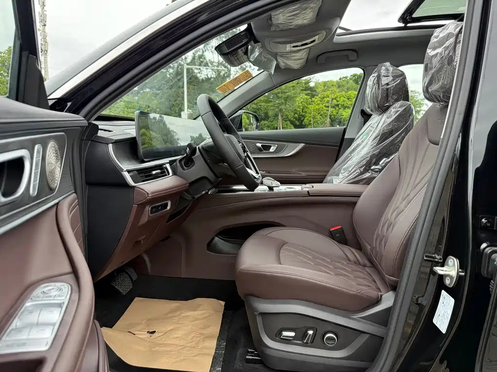 CHERY TIGGO 8 PRO 2025