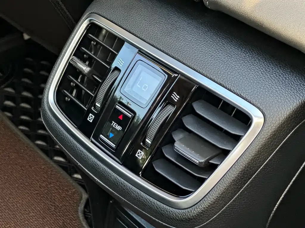 HONDA AVANCIER 2017