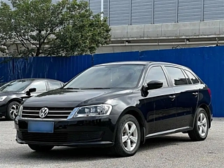 VOLKSWAGEN LAVIDA 2014