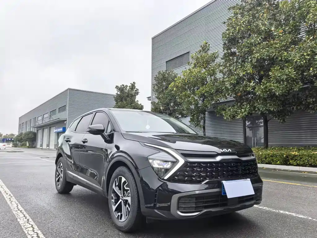 KIA SPORTAGE 2025