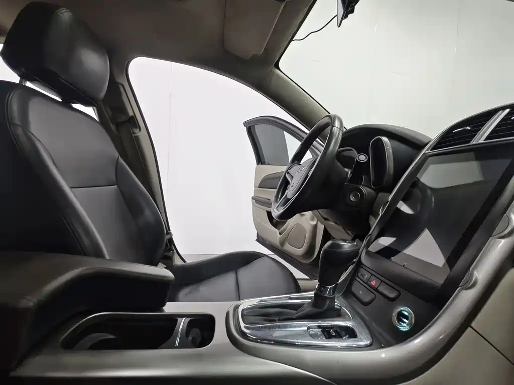 CHEVROLET MALIBU 2015