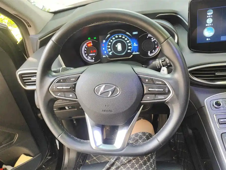 HYUNDAI SANTA FE 2023