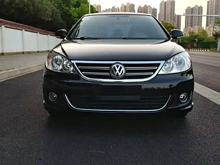 VOLKSWAGEN LAVIDA 2012