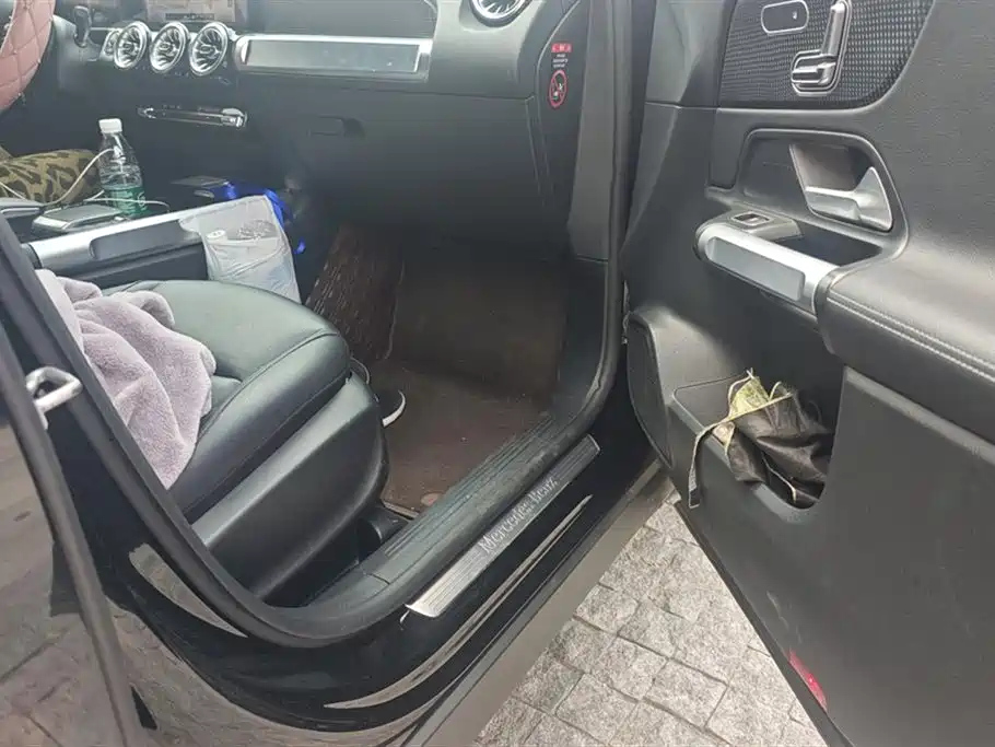 MERCEDES BENZ GLB 2022