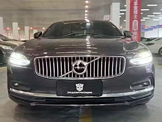 VOLVO S90 2021