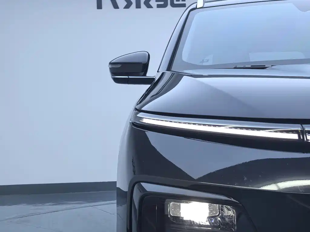 JETOUR SHANHAI L7 2025