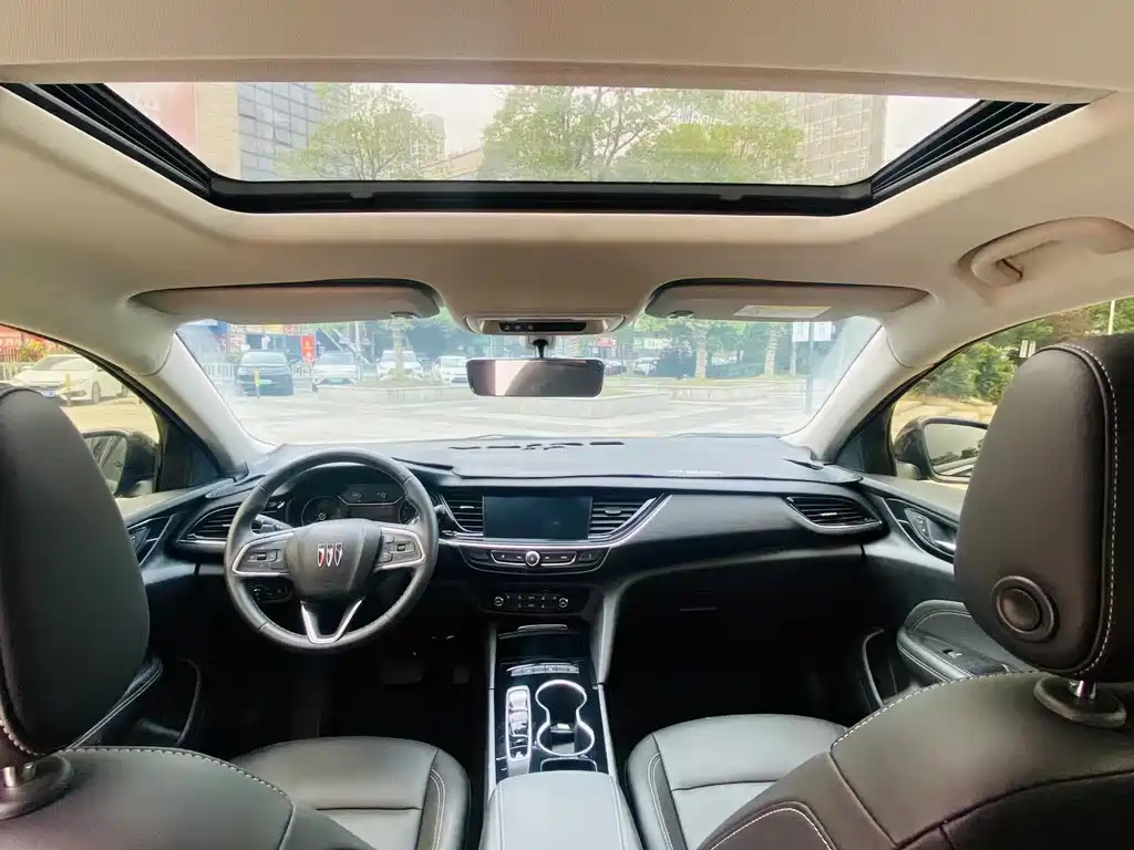 BUICK REGAL 2024