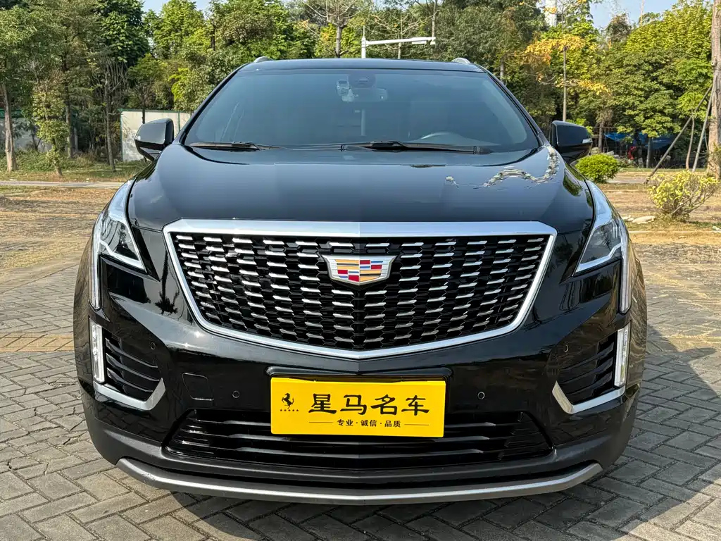 CADILLAC XT5 2021