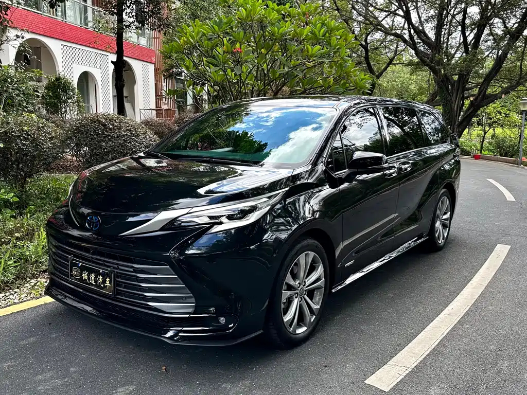 TOYOTA SIENNA SIENNA 2023