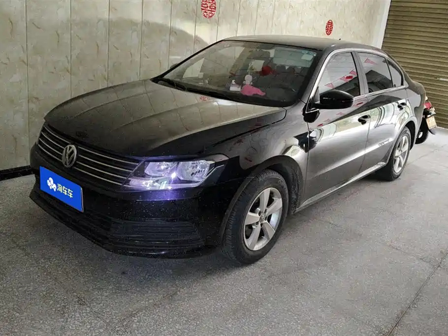 Аукционный лист VOLKSWAGEN LAVIDA 2015