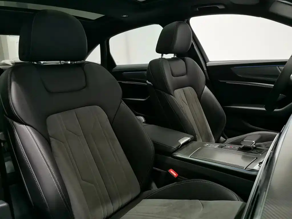 AUDI A6L 2023