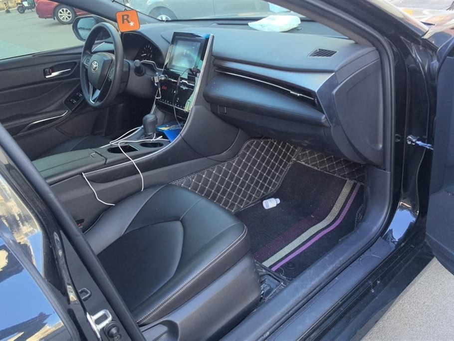TOYOTA AVALON 2022