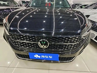 VOLKSWAGEN PASSAT 2024