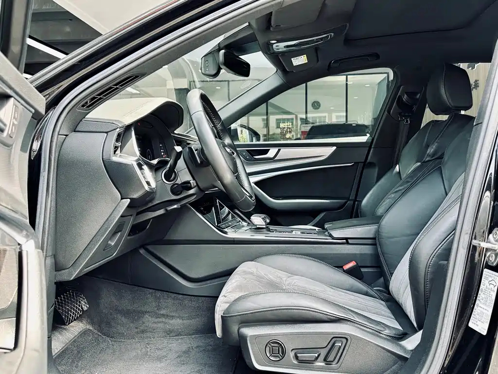 AUDI A6L 2020