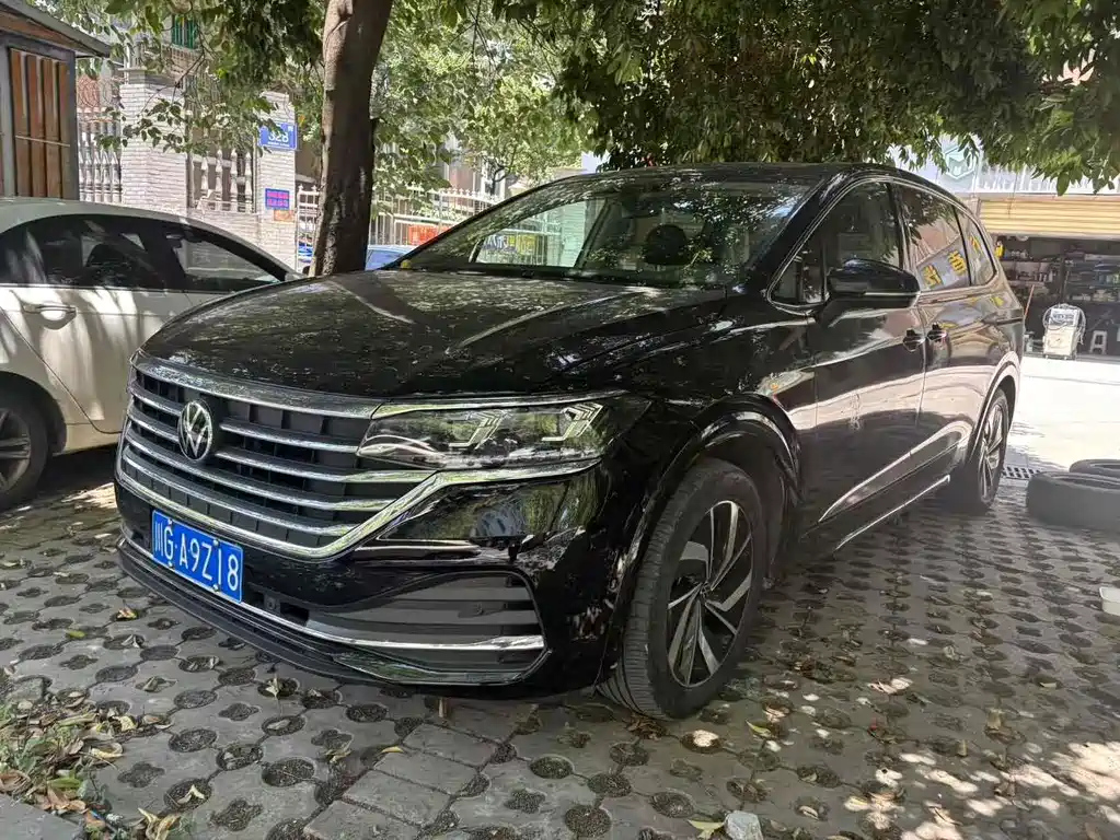 VOLKSWAGEN VILORAN 2020