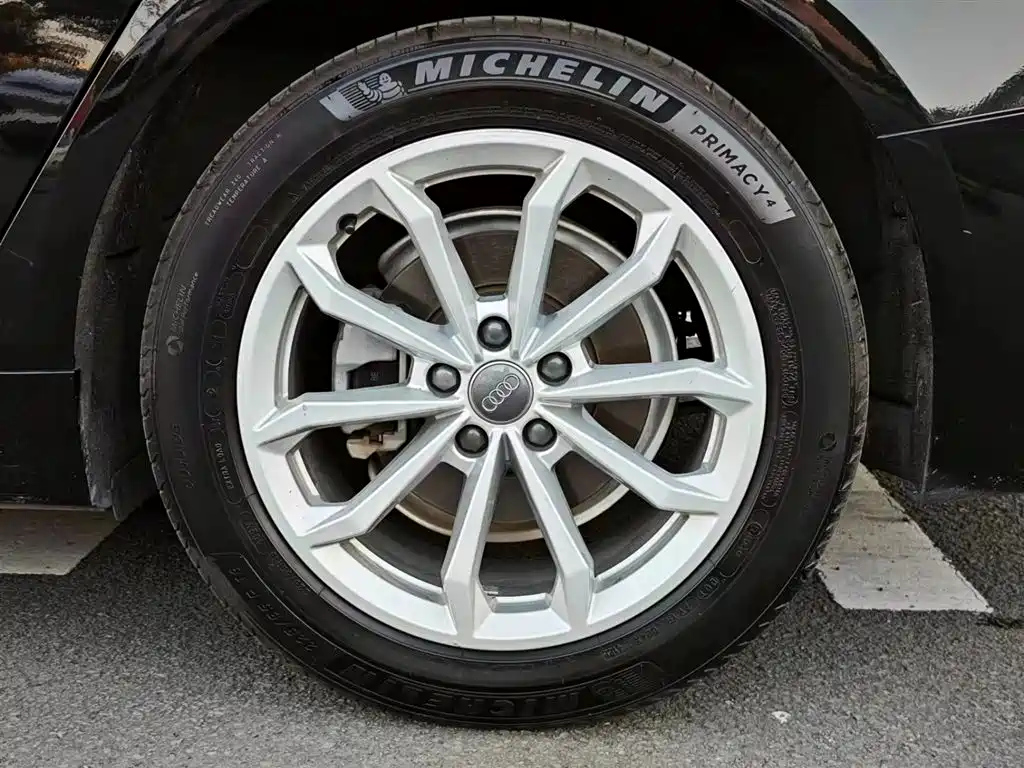 AUDI A6L 2019
