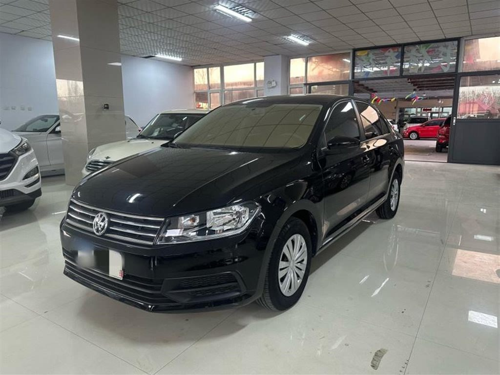 VOLKSWAGEN SANTANA 2021