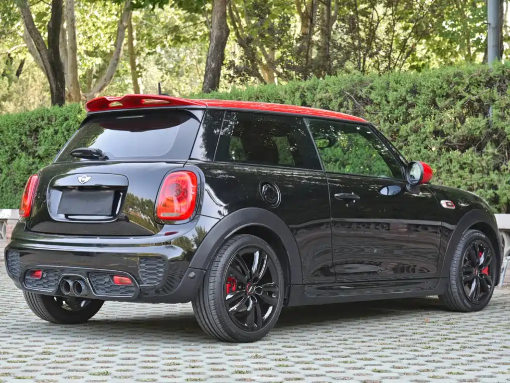MINI JCW 2015