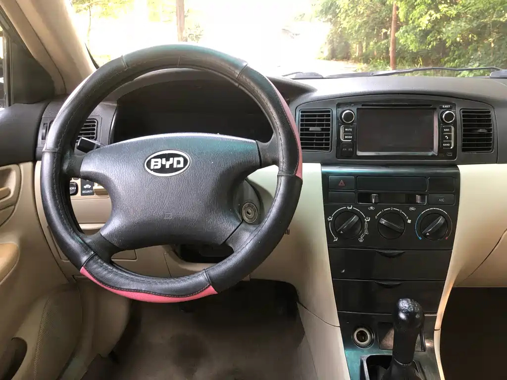 BYD F3 2013