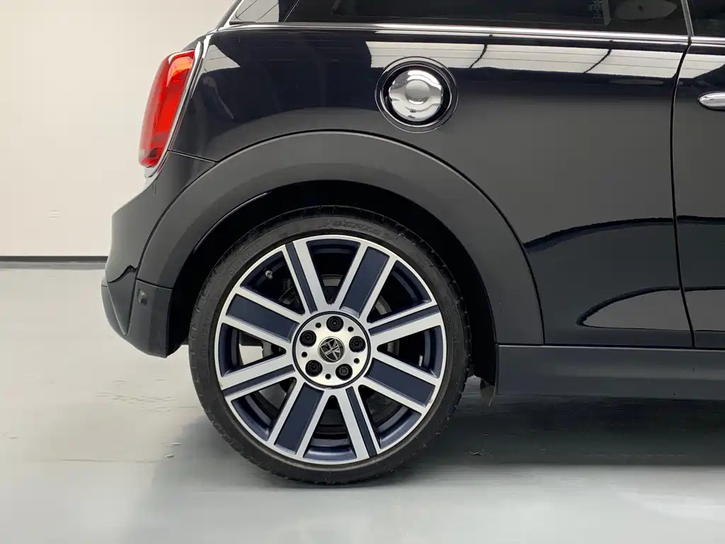 MINI OTHER 2020