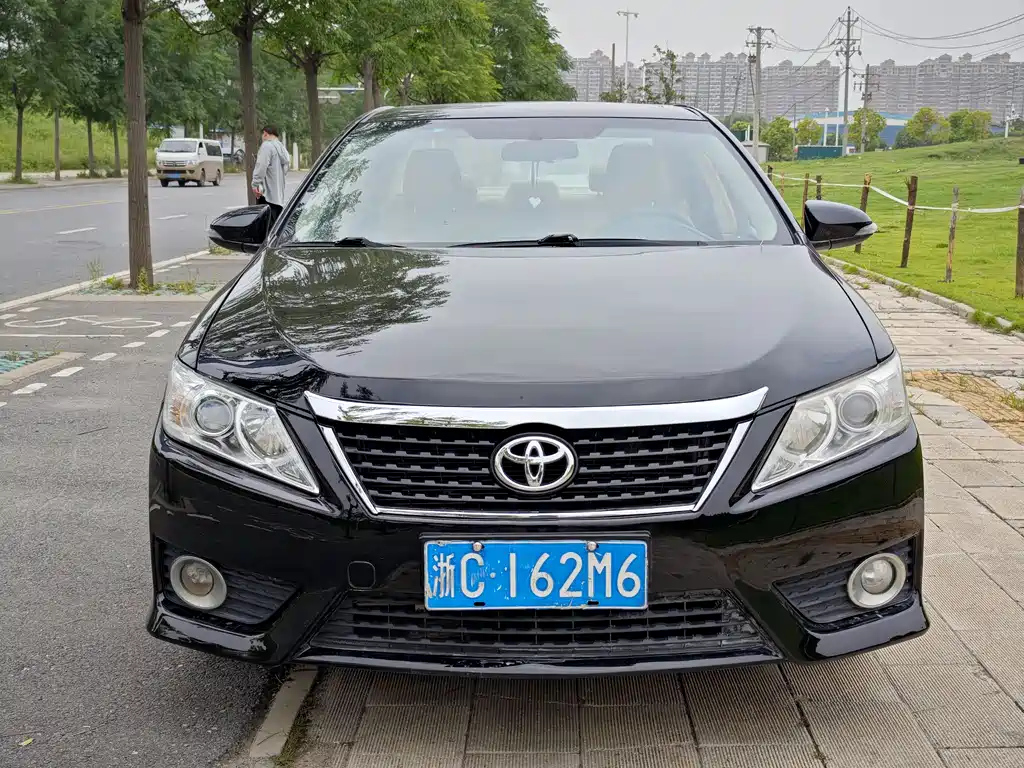 TOYOTA CAMRY 2012