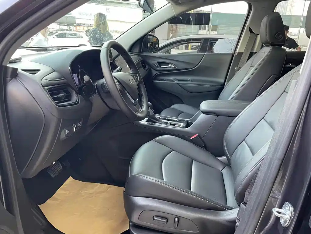 CHEVROLET EXPLORER 2022