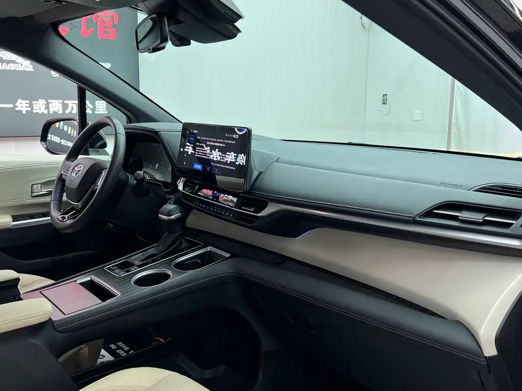 TOYOTA SIENNA SIENNA 2022