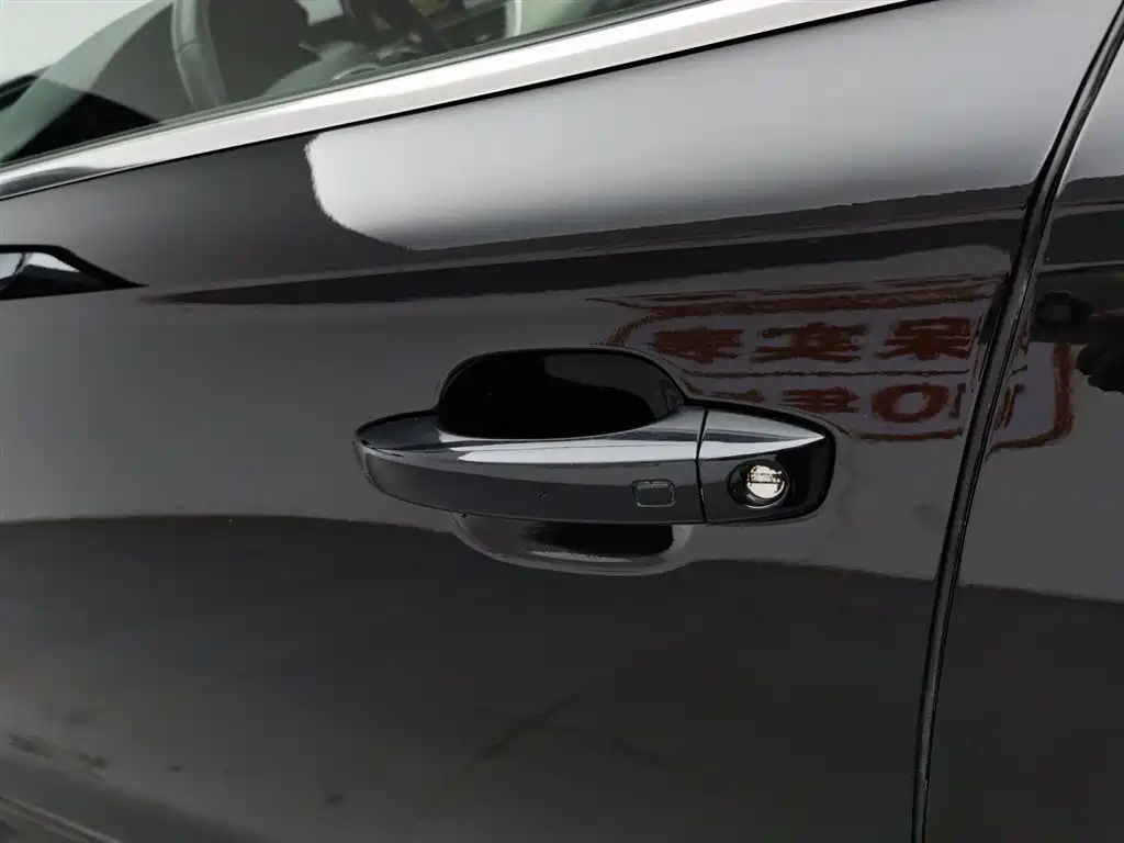 AUDI A6L 2014