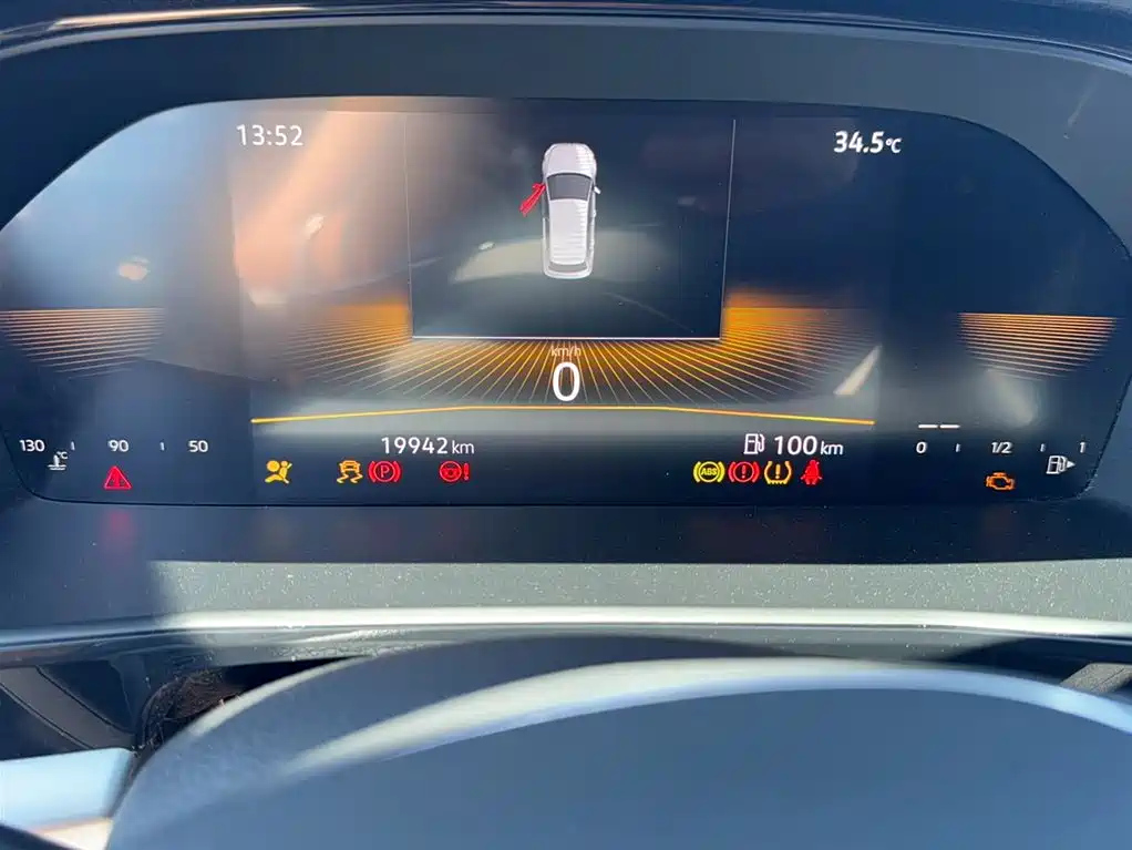 VOLKSWAGEN LAVIDA 2021