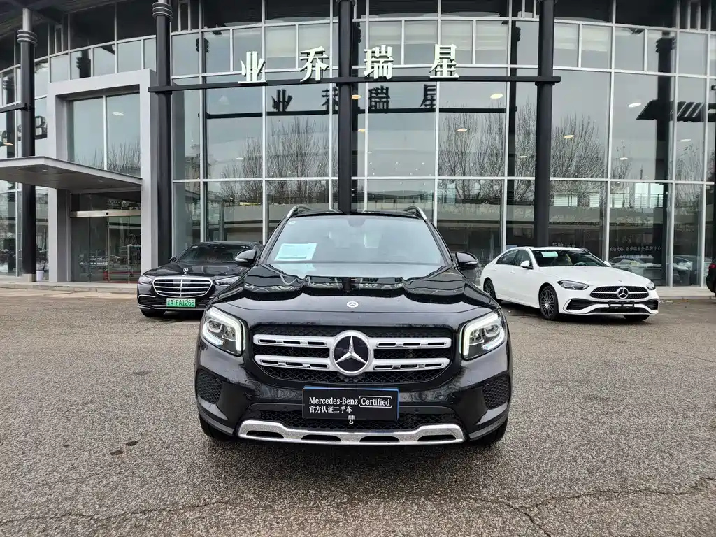 MERCEDES BENZ GLB 2022