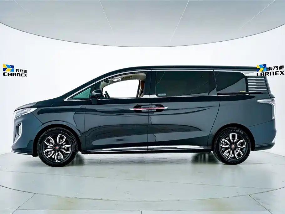 HONGQI HQ9 2022