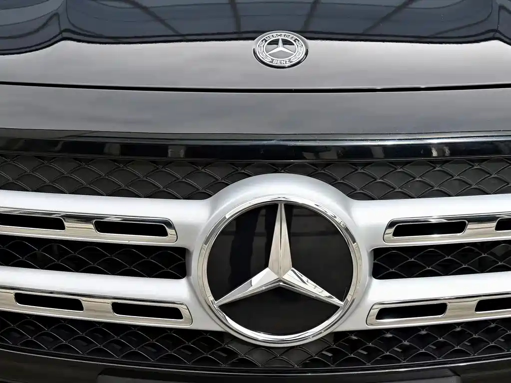 MERCEDES BENZ GLB 2022