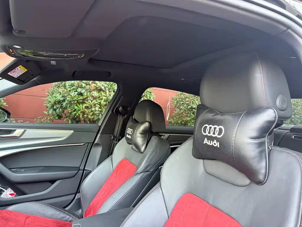 AUDI A6L 2021
