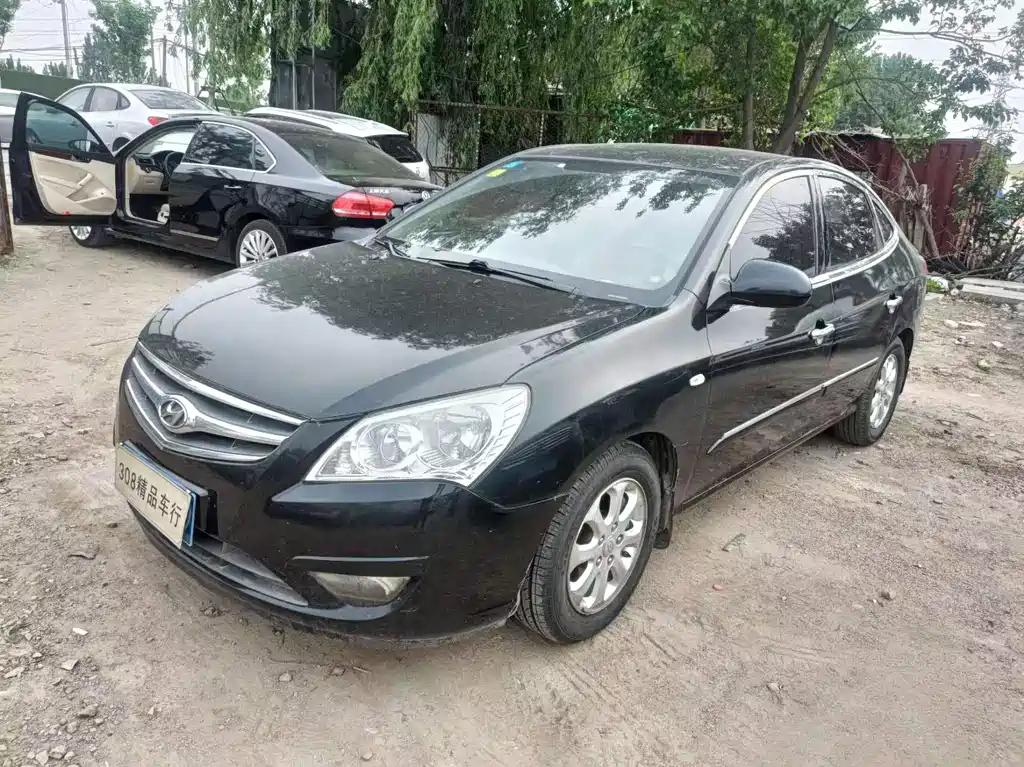 HYUNDAI CELESTA 2009