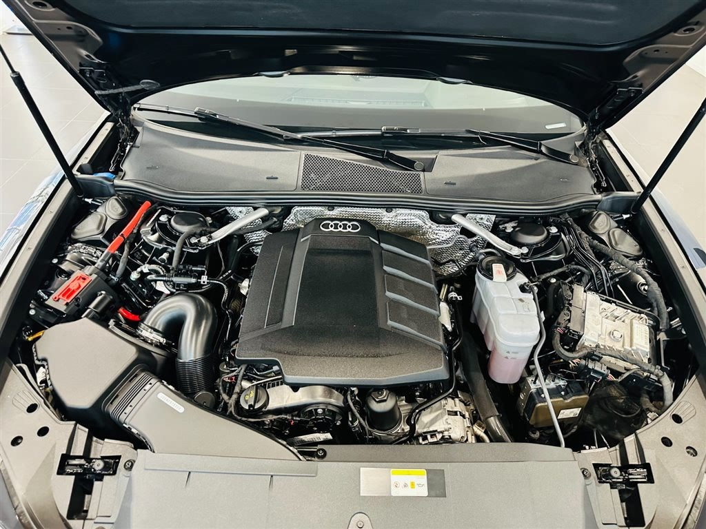 AUDI A6L 2021