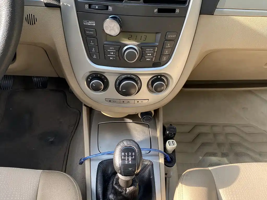 BUICK EXCELLE 2012